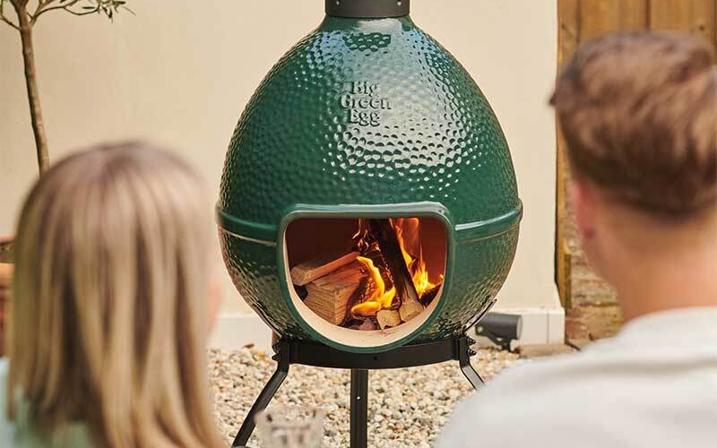 Modell Big Green Egg Chiminea
