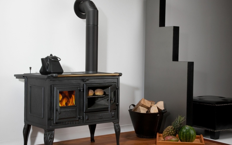 Küchenherde Globe Fire Titan
